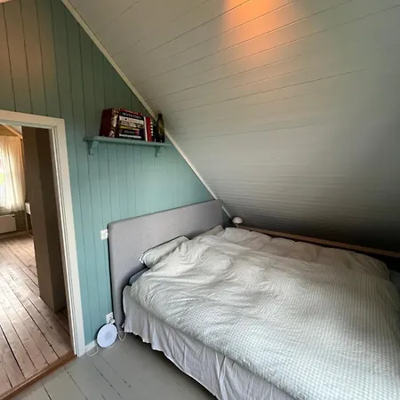 Koselig Hjem Pa Yttersiden Av Lofoten Сasa de vacaciones